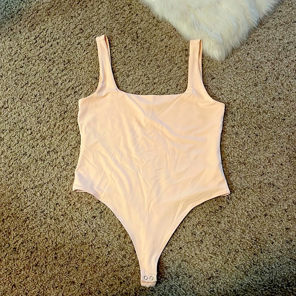 Forever 21 Stretchy salmon color body suit size L